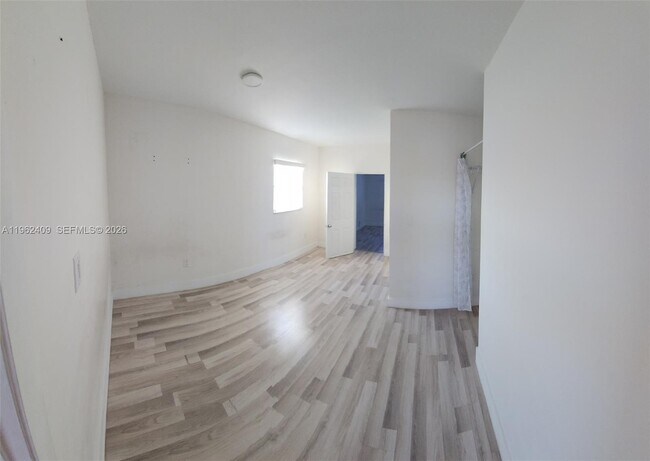 Building Photo - 291 W 41st St