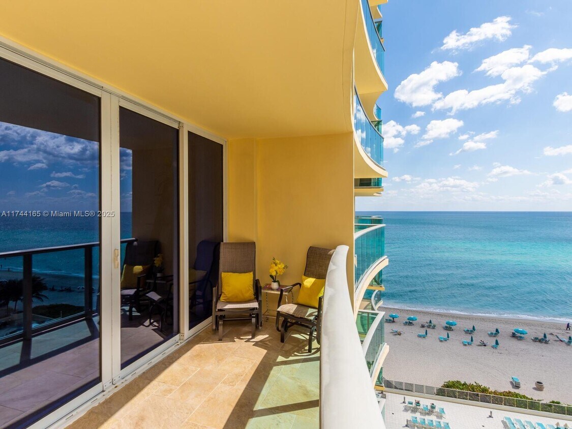 Primary Photo - 2501 S Ocean Dr
