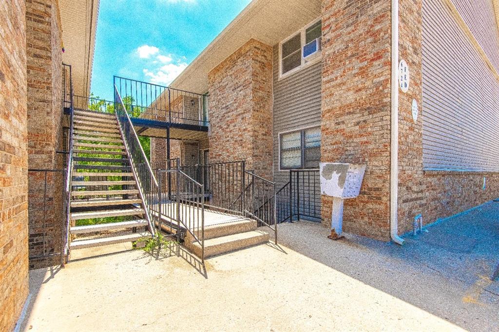 Primary Photo - 6724 N Meridian Ave