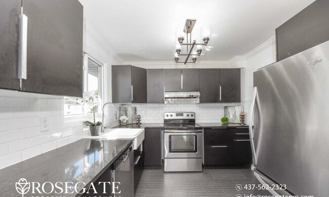 Building Photo - Spacious 3-Bedroom Condo-Townhouse with Backyard & Parking – Brampton