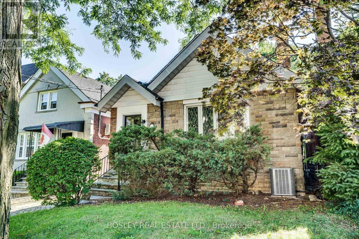 Primary Photo - 134 Latimer Ave