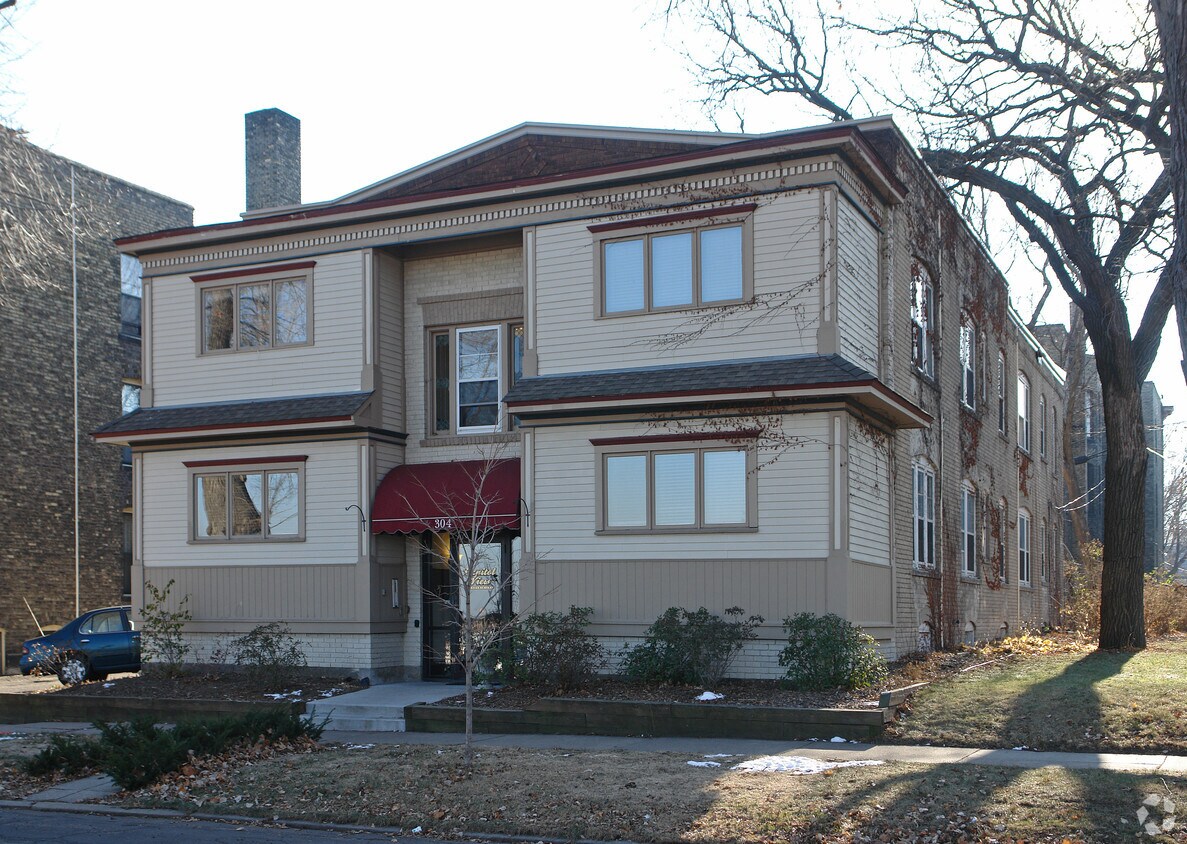 Building Photo - 304 Marshall Ave