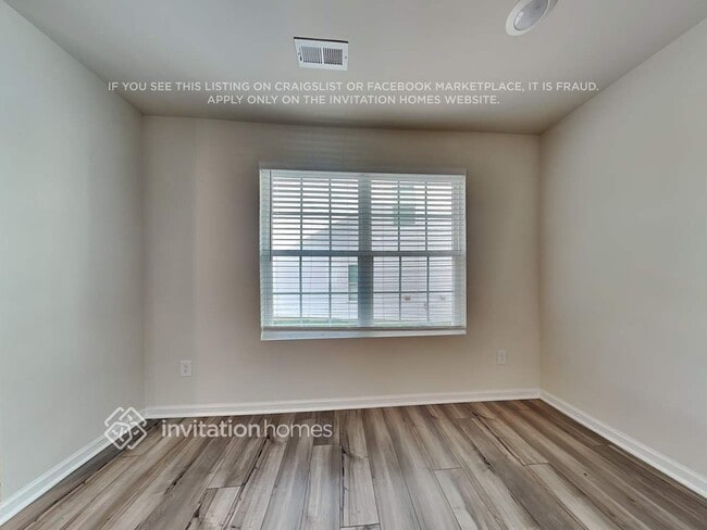 Building Photo - 7300 Olive Coast St