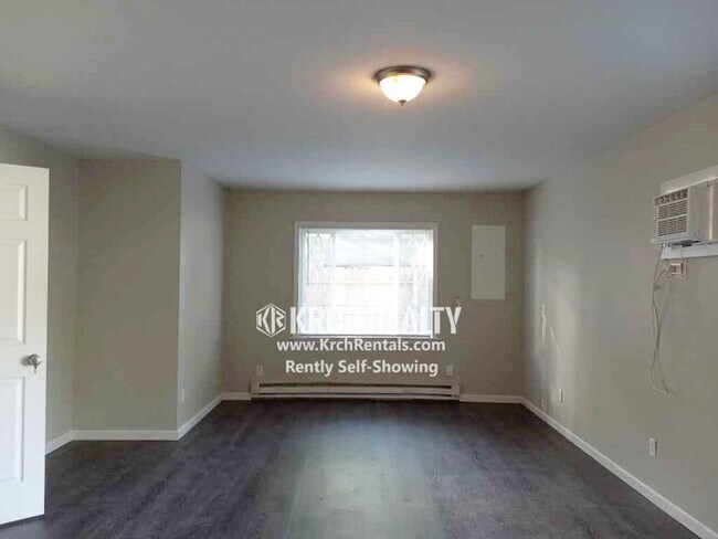 Foto del edificio - Adorable 3 Bedroom and 1 Bath home!