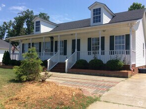 Building Photo - 1779 Silver Stream Dr