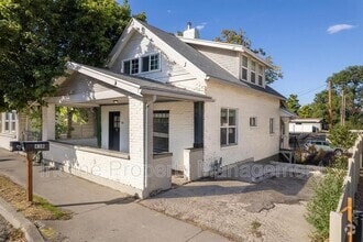 Building Photo - 43 N 100 W