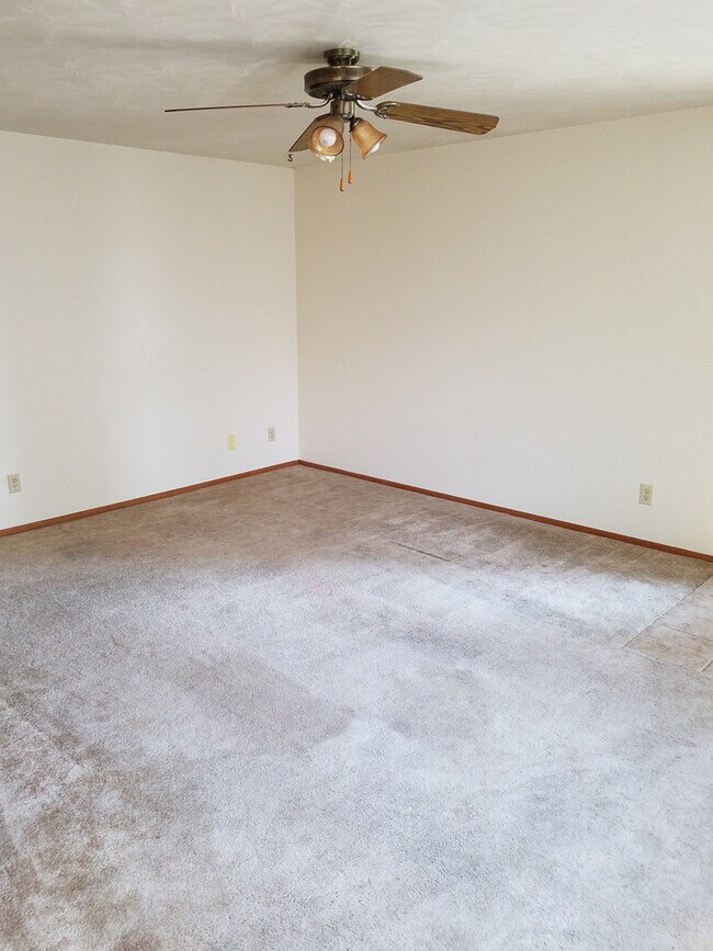 Foto del edificio - 1840-1842E