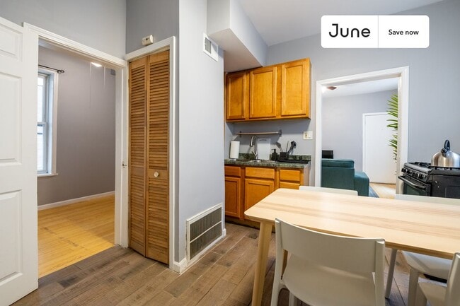 Photo - 2611 W Armitage Ave Apartment