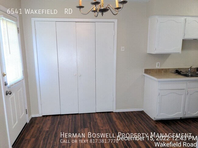 Building Photo - 6541 Wakefield Rd NRH TX