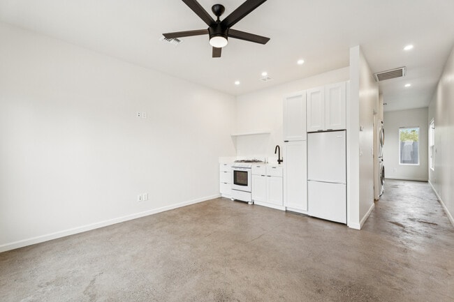 Foto del edificio - 1717 W Berridge Ln