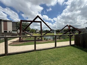 Building Photo - 6820 Rocinante Ln