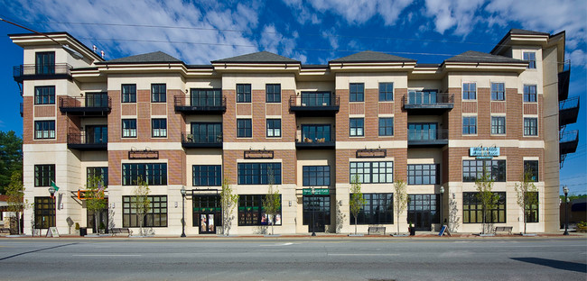 Foto del edificio - French Broad Place Condominiums