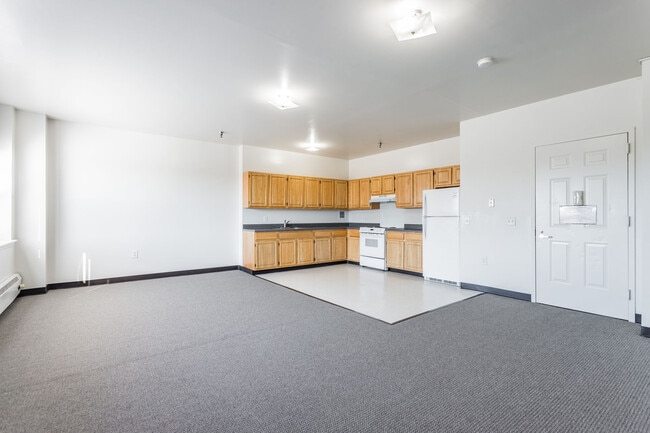 COURT PLAZA SENIOR APARTMENTS 1 Hoppen Dr Central Islip NY 11722 COURT PLAZA SENIOR APARTMENTS 1 Hoppen Dr Central Islip NY 11722
