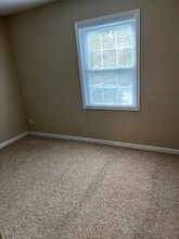 Building Photo - 1601 E Ft Wayne St