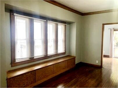 Foto del edificio - 647 Lincoln Ave NW
