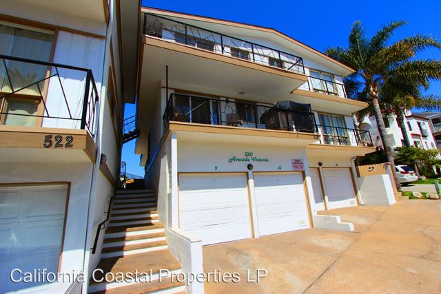 Building Photo - 520 Avenida Victoria