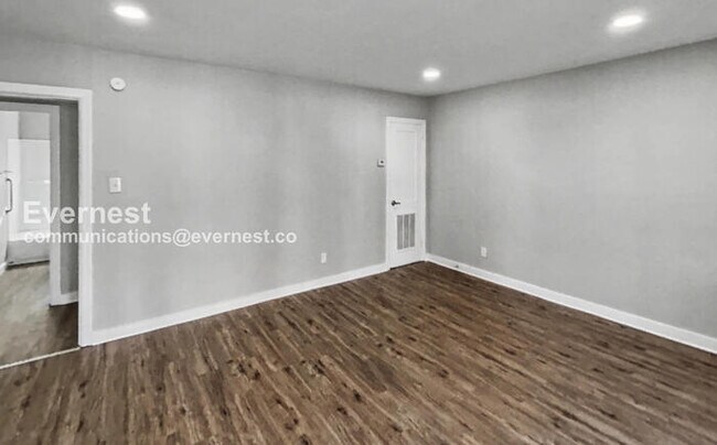 Foto del edificio - 1018 4th Ave W