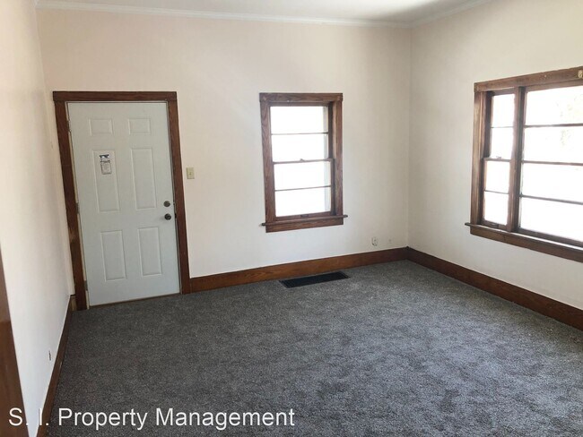 Foto del edificio - 2 br, 1 bath House - 305 E. College