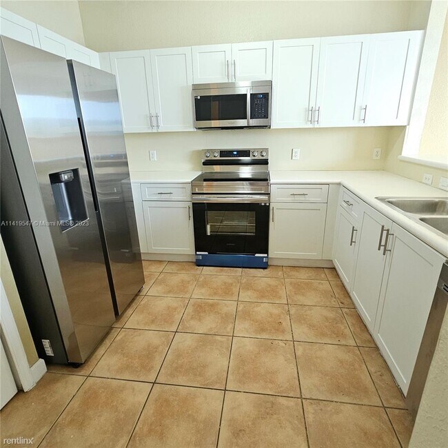 Foto del edificio - 3 br, 2.5 bath House - 4198 SW 158th Ave