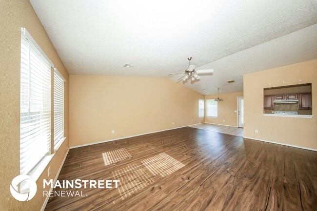 Building Photo - 2524 Waterleaf Dr