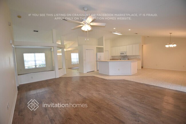 Foto del edificio - 708 June Lake Ln
