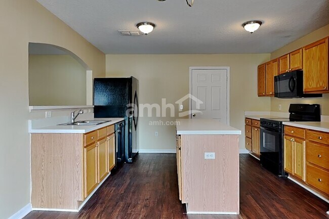 Building Photo - 1051 Brenton Leaf Dr