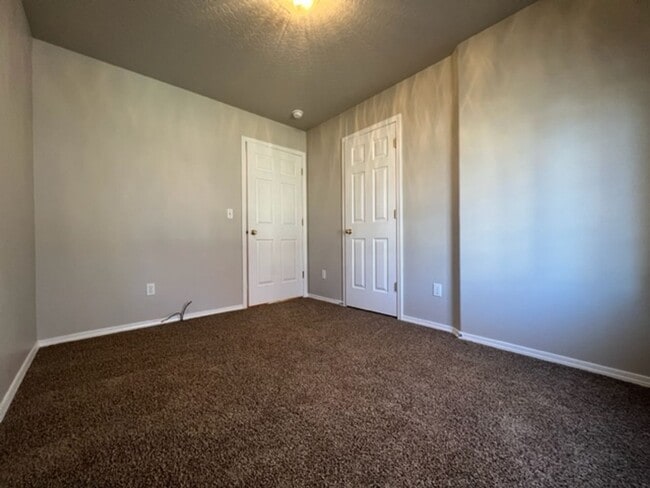 Building Photo - 2890 S Ladera Pl