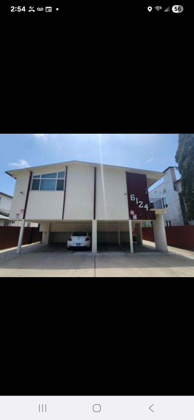 Foto del edificio - 6124 Alcott St