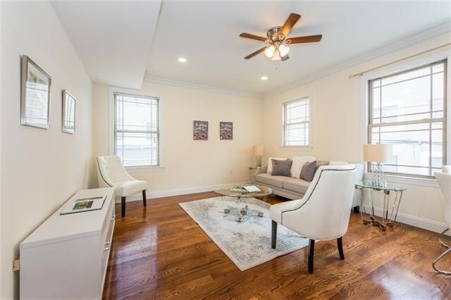 Foto del edificio - 177 Laidlaw Ave