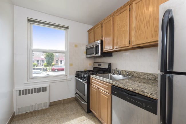 Foto del edificio - 2809 Fillmore Ave