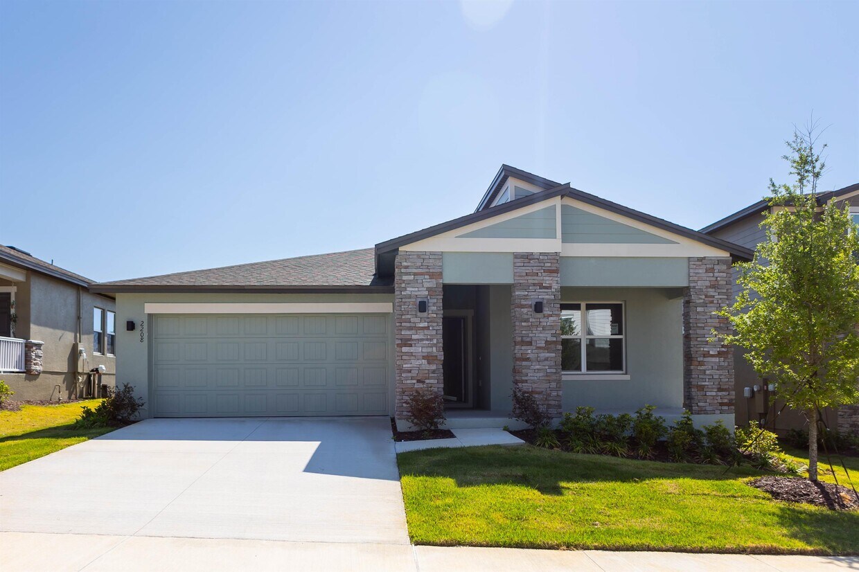 Foto principal - 2208 Crossbow St