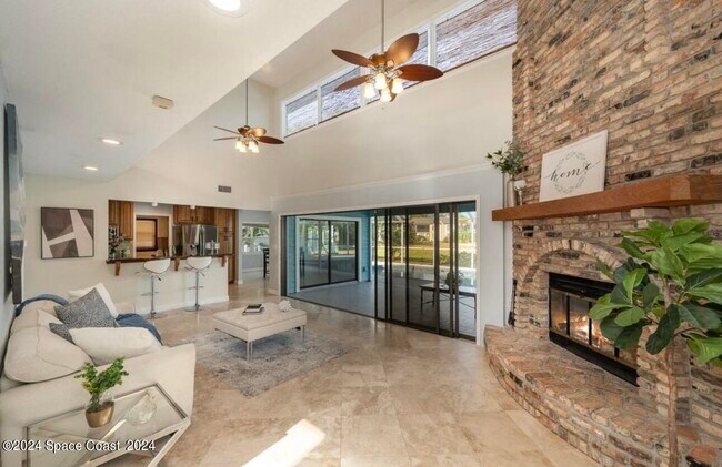 Building Photo - 3100 Demaret Dr