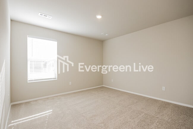 Foto del edificio - 2575 E Meramec St