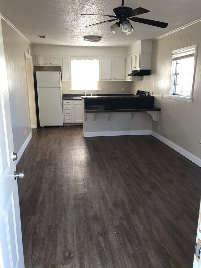 Foto del edificio - 2904 Hickory St