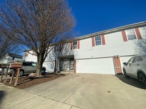 Building Photo - 250 Parktrail Rd