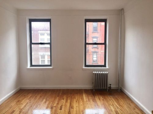 Primary Photo - 99 Saint Marks Pl