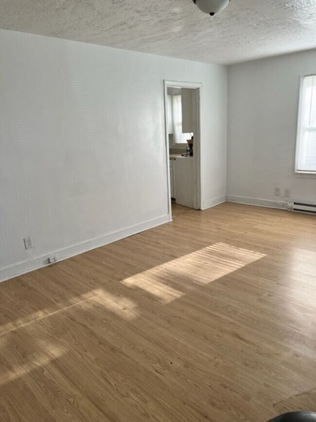 Foto del edificio - Cute 3 Br, 1 Bath home for rent
