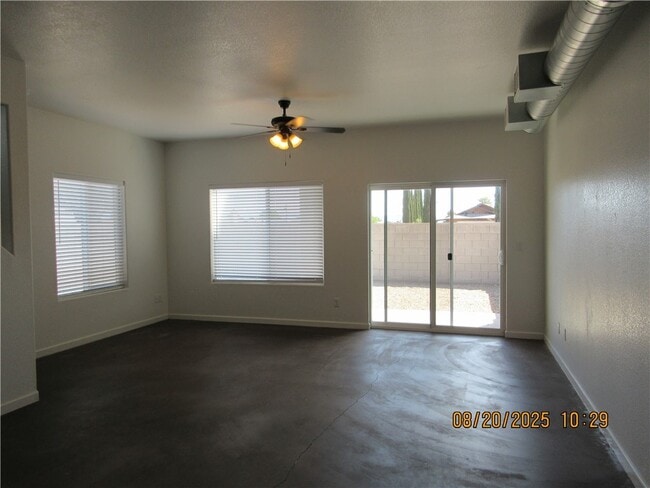 Building Photo - 3560 N Bond St