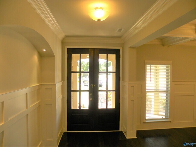 Building Photo - 7400 Nature Walk Way SE