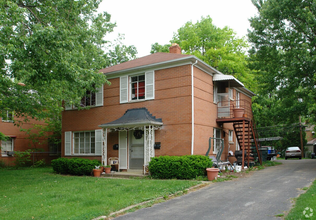 176 Highfield Dr, Columbus, OH 43214 Apartments in Columbus, OH