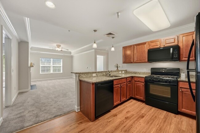 The Promenade Apartments - Kitchen - The Promenade