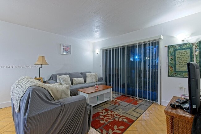 Building Photo - 11297 SW 88th St