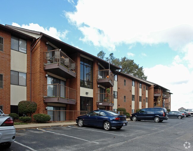 The Shore Club Apartments Apartments 1375 Cleveland Rd Huron, OH