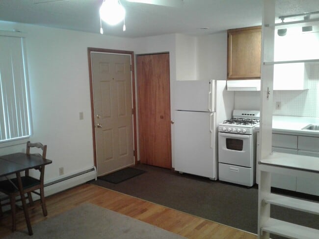 Building Photo - Gaylord Street Apartments