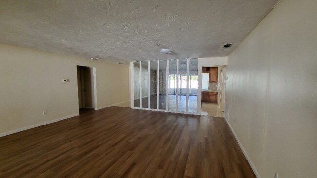 Foto del edificio - 6781 298th Ave N