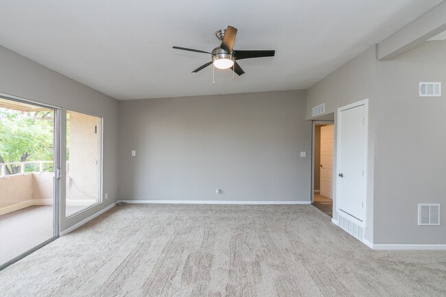 Foto del edificio - 6109 N 12th St