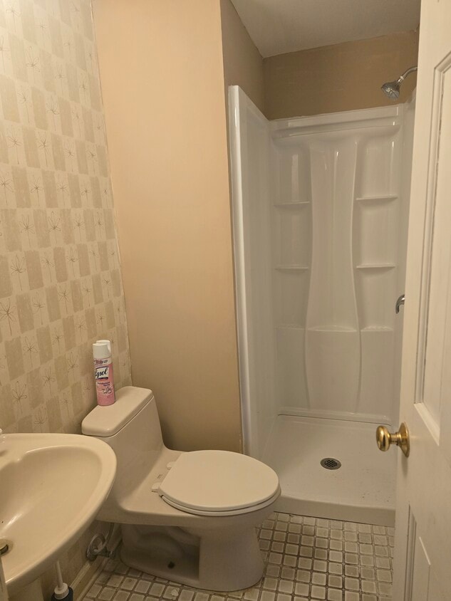 Building Photo - 28 Revere Rd