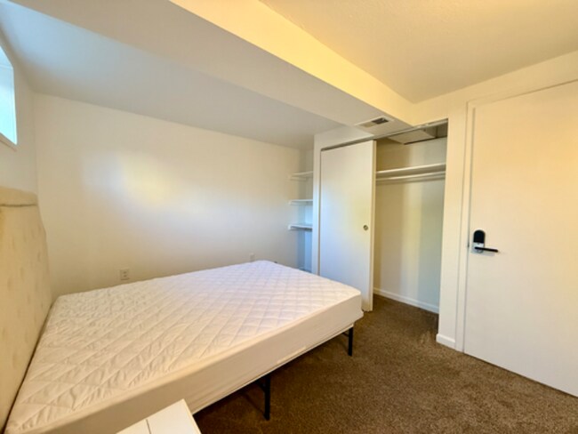 Foto del edificio - 2708 W 98th Dr