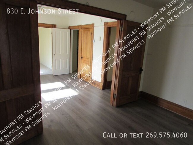 Foto del edificio - 830 E Johnson St