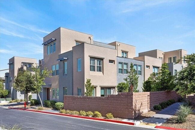 Building Photo - 11423 Gravitation Dr